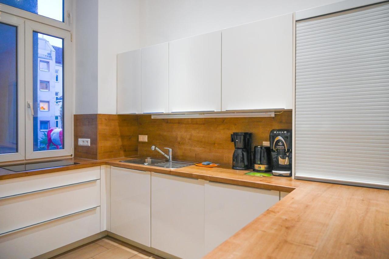 Modern Apartment Wiener Stadthalle Bagian luar foto